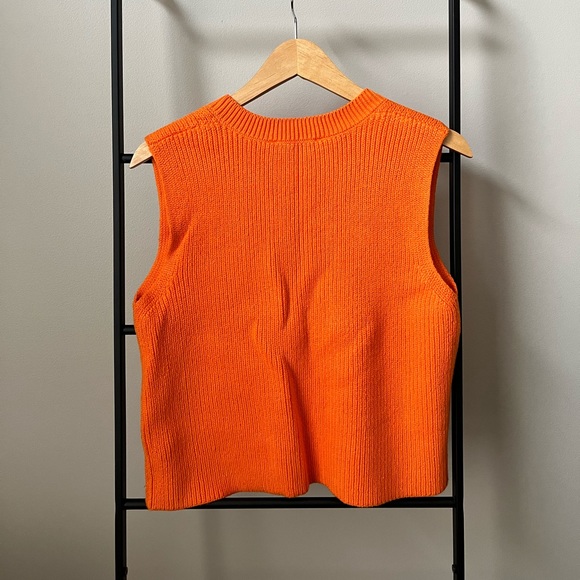 Zara Ribbed Knit Vest - Picture 3 of 4